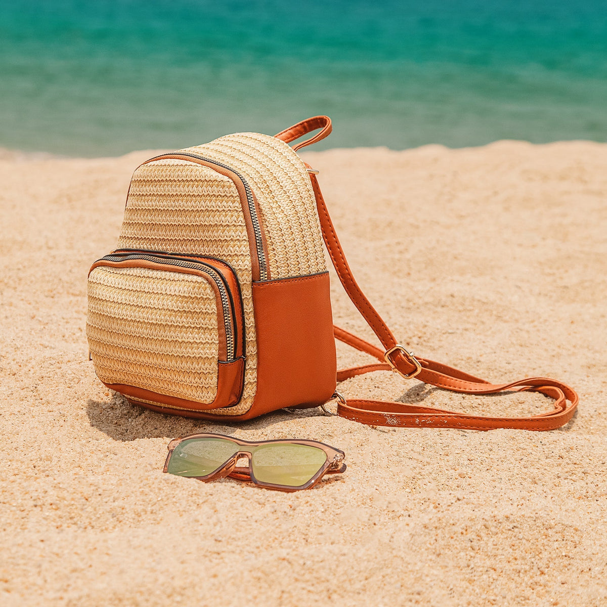Calfyra | Backpack