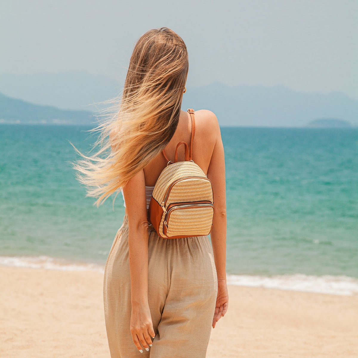 Calfyra | Backpack