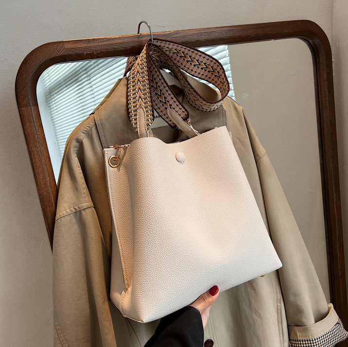 Orenza | Crossbody Bucket Bag
