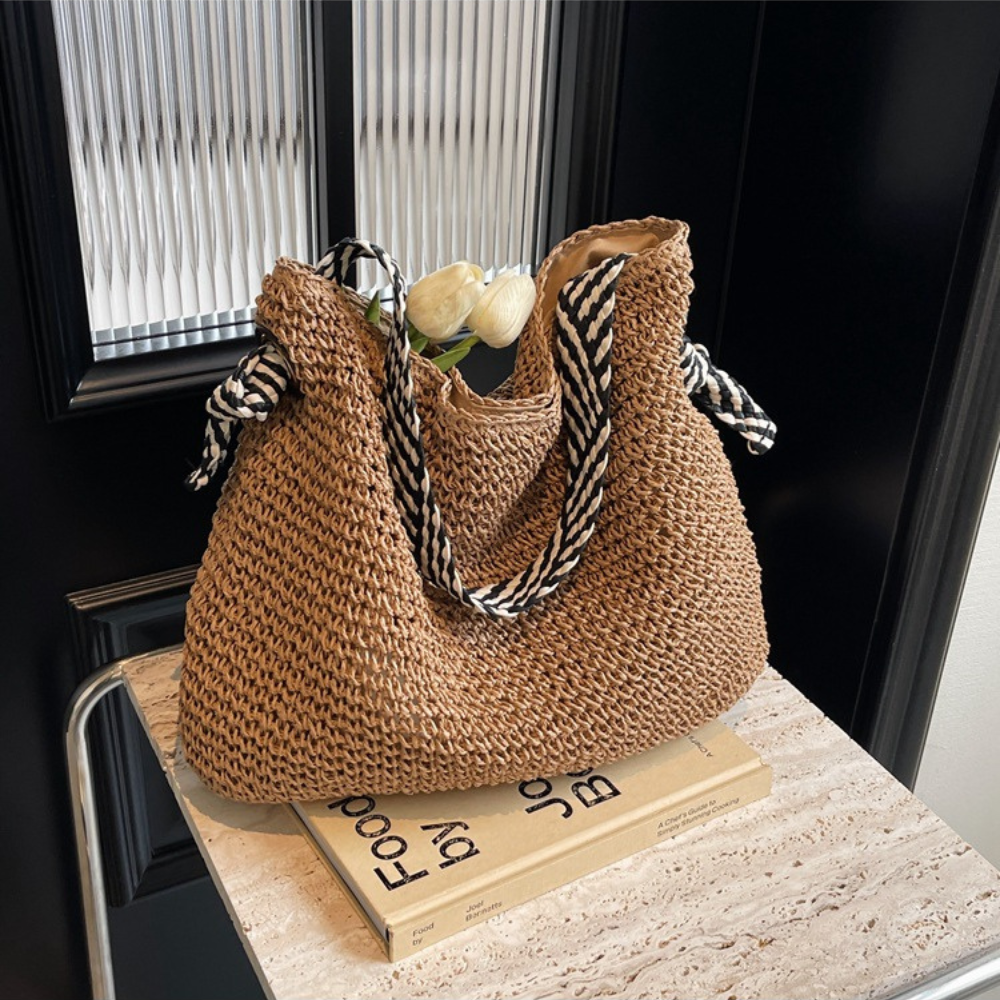 Calvira | Shoulder Bag