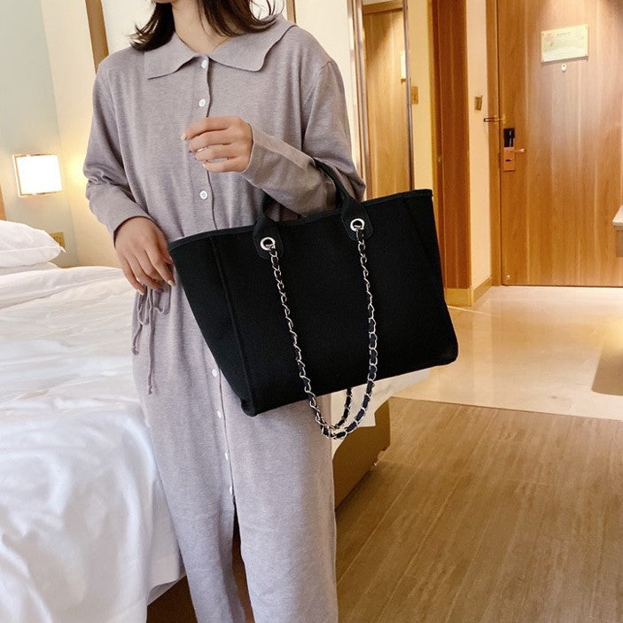 Ravina | Tote Bag