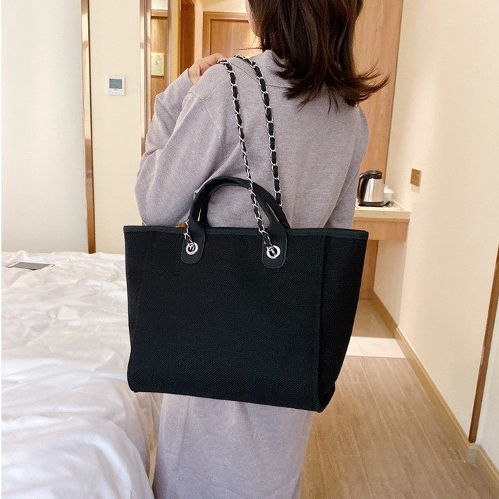 Ravina | Tote Bag