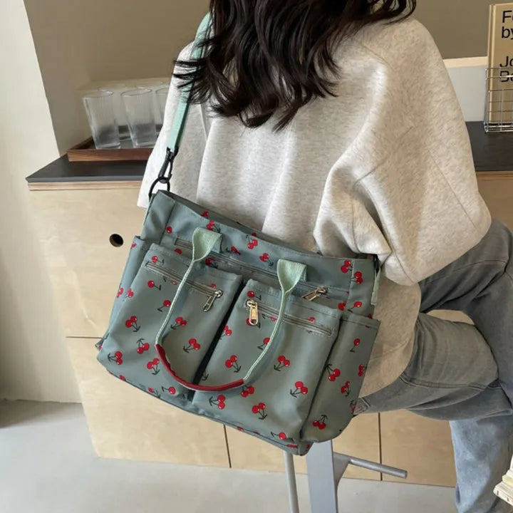Oldrina | Canvas & Cherry