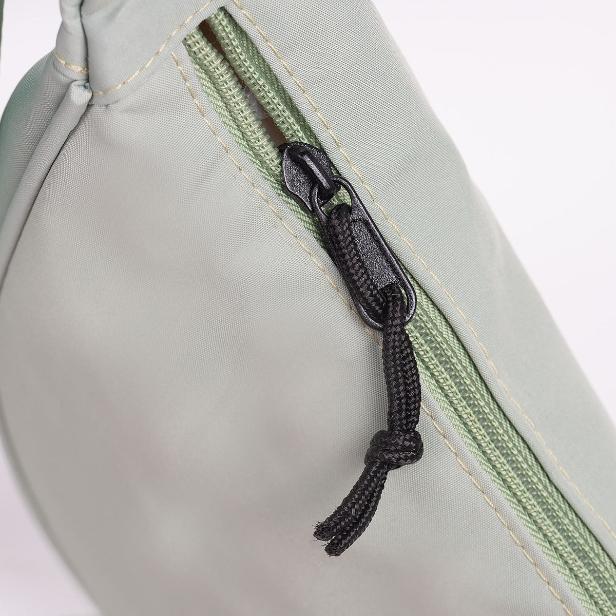 Yveline | Crossbody Belt Bag