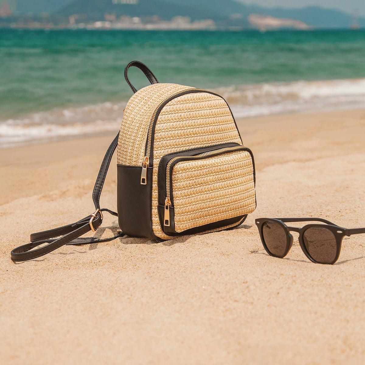 Calfyra | Backpack