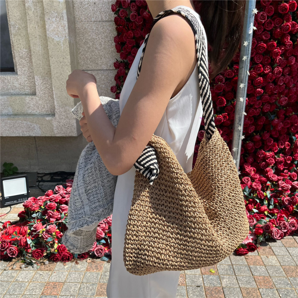 Calvira | Shoulder Bag