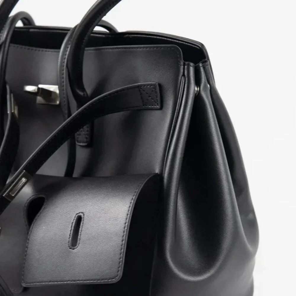 Amoretta | Tote Bag