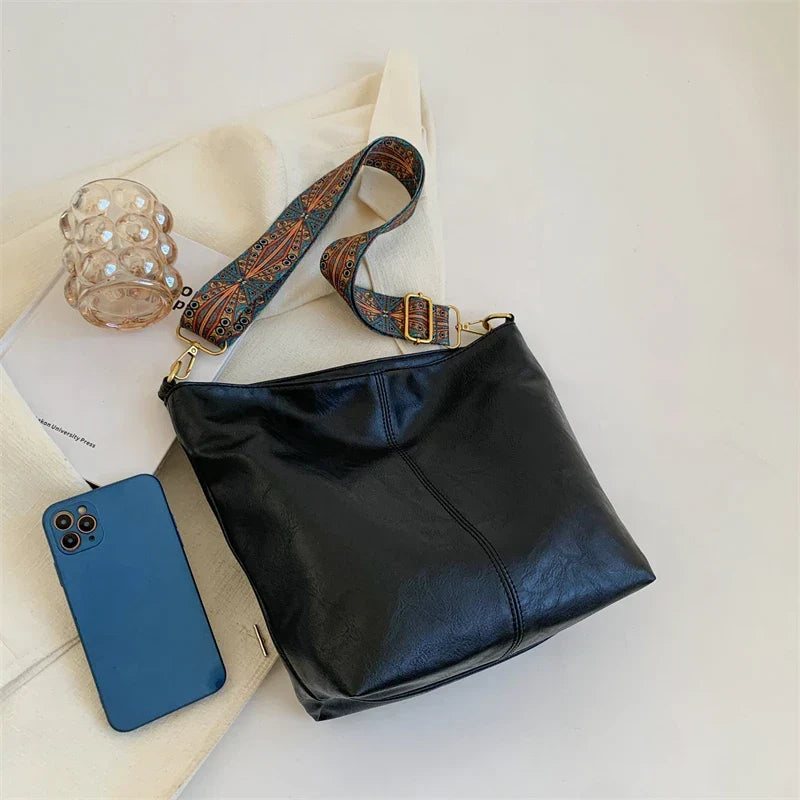 Wrenna | Crossbody Bag